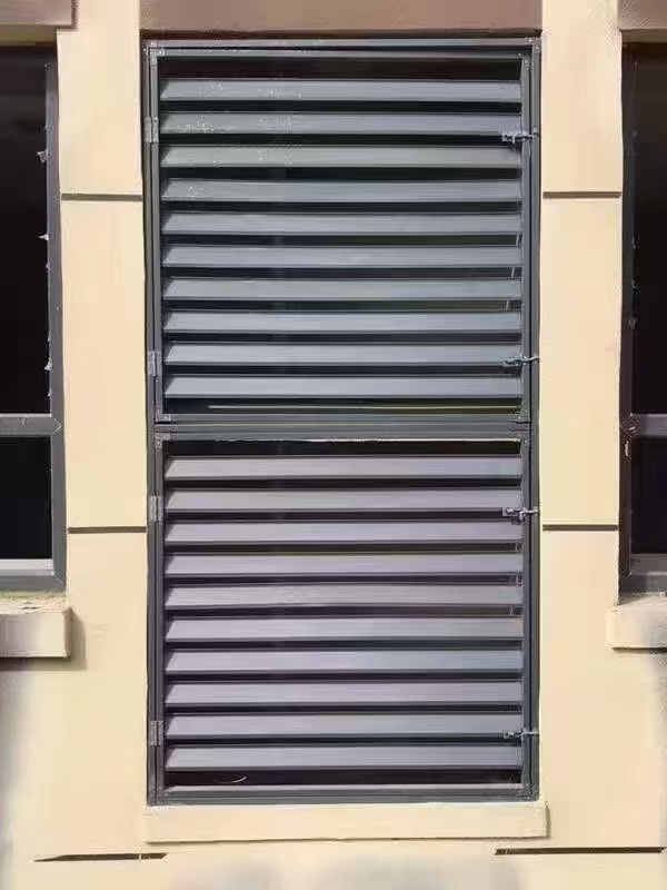 天津市氟碳铝单板铝格栅百叶窗 - 方案